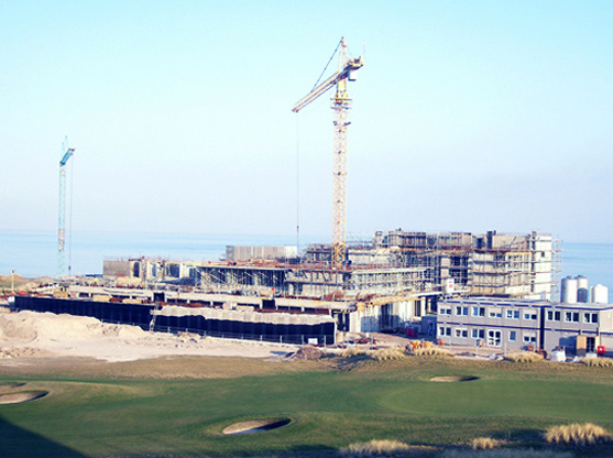 Hotel Budersand, Baustelle mit Golfplatz